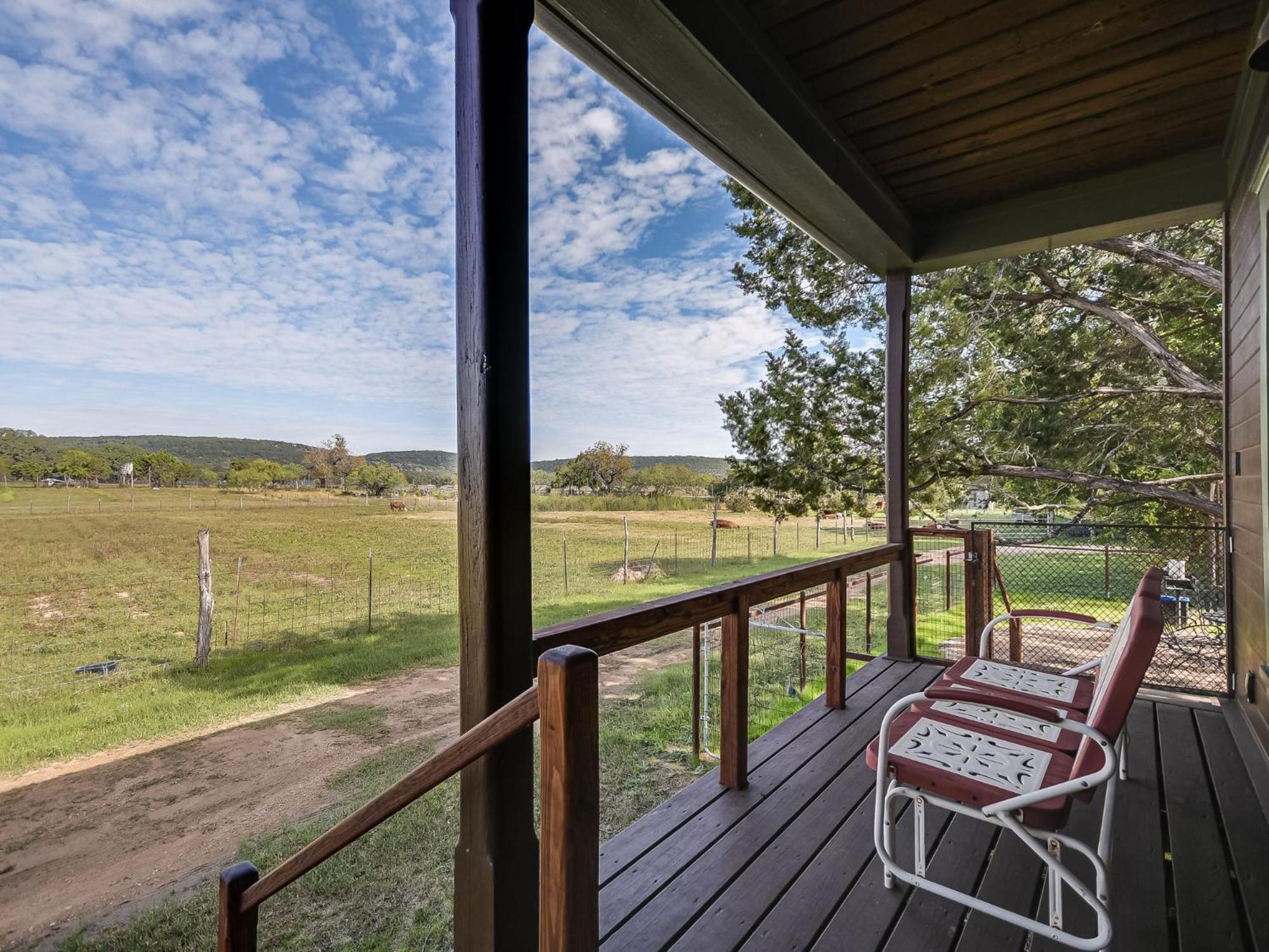 Montesino Ranch Lodging Villa Wimberley Exterior photo